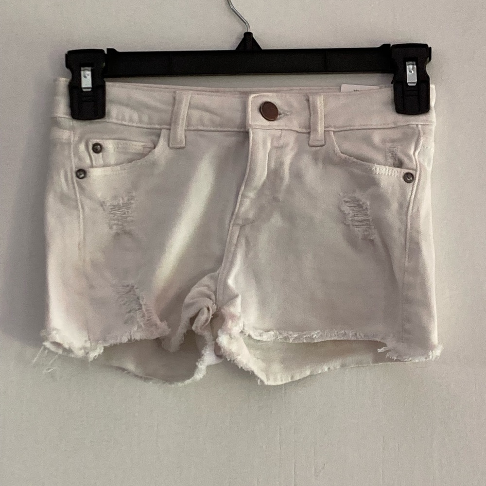girls white jean shorts